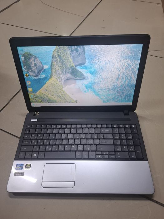 Продам ноутбук Acer в отличном состоянии.