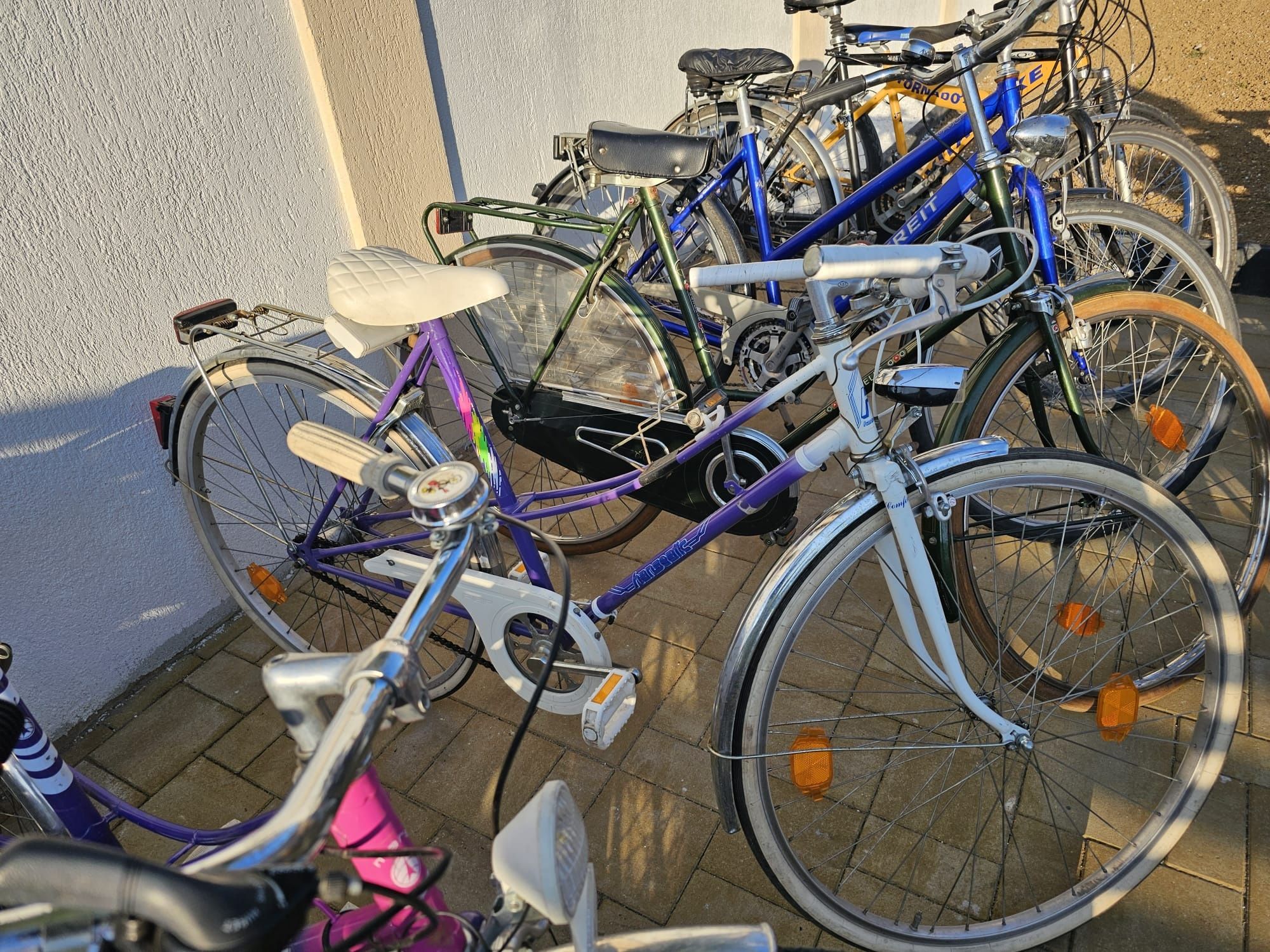 Biciclete de vânzare pentru adulți și copii