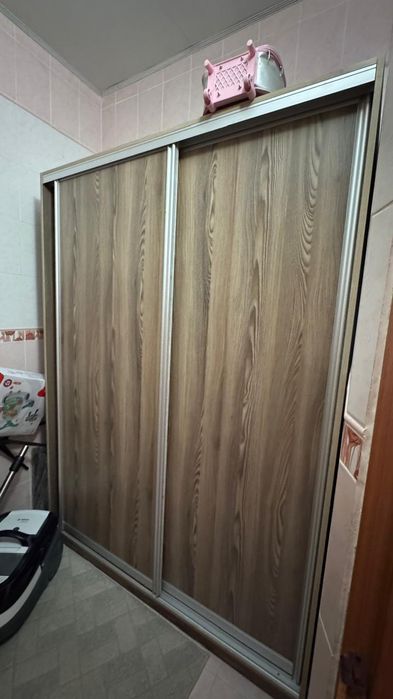 Продается шкафы купе