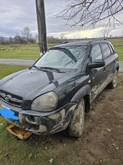 Dezmembrez sau se vinde complet