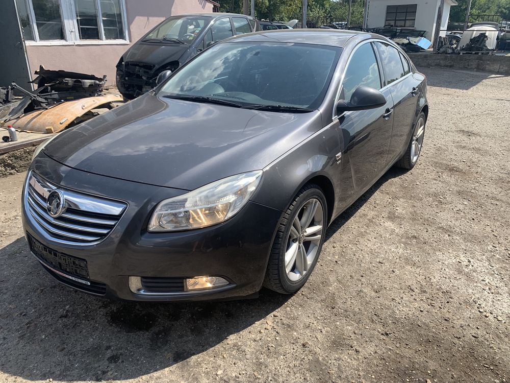 Opel Insignia 1.8i 140кс. 2009г. - НА ЧАСТИ