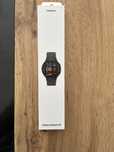 Смарт часовник samsung galaxy FE 40mm