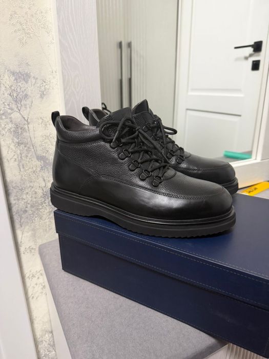 Продам турецкие сапоги новые