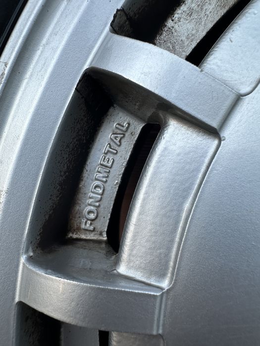 Jante Fondmetal Gullideckel R15 ET30 sau ET25 / Mercedes  W124 201