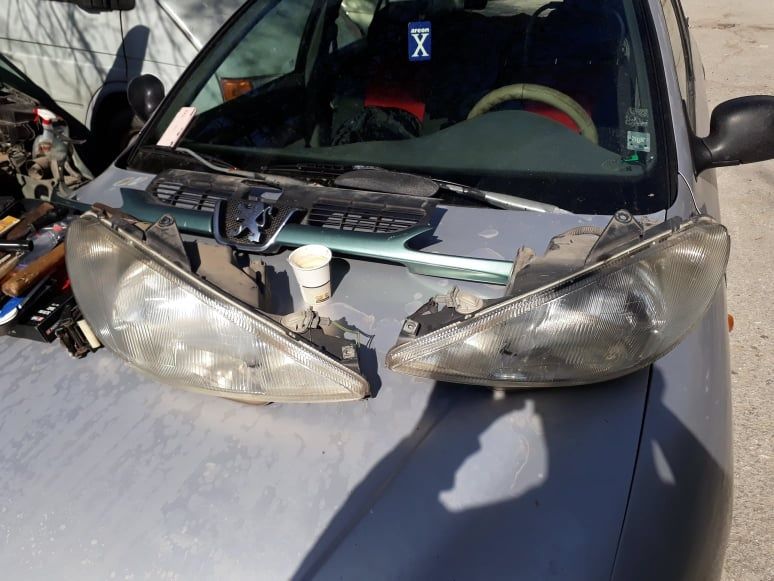 На Части Пежо 206 1.9д