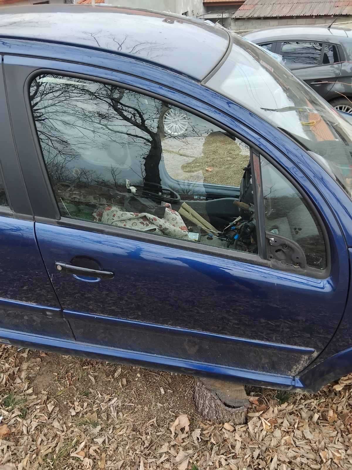 Продавам части за  Citroën c3