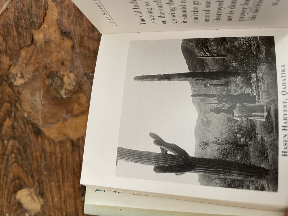 Книга за северно-американските индианци