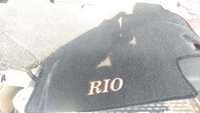 Продам накидку на Киа Рио 2014 гв