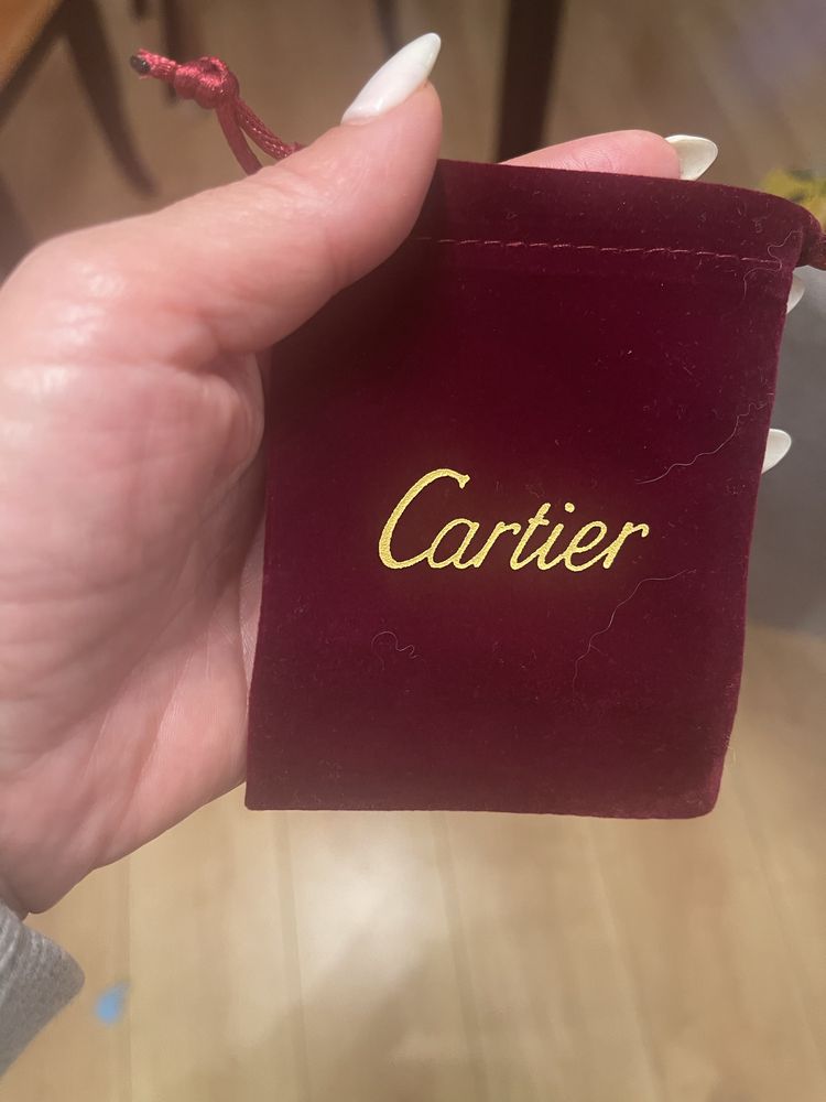 гривни Cartier Juste un Clou - 750 / 18K