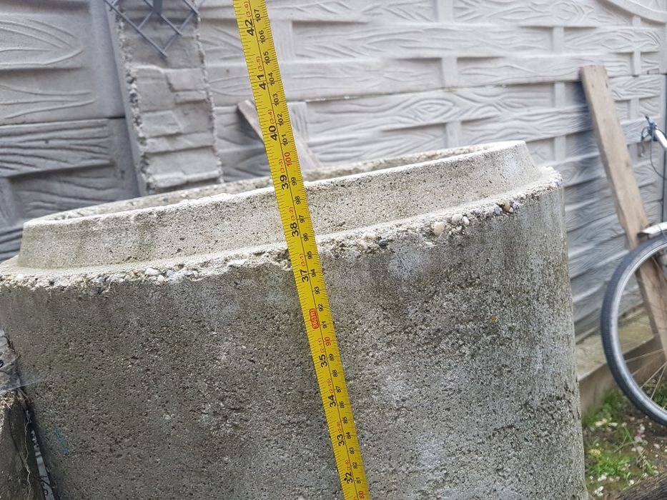 Tuburi ciment pentru puț