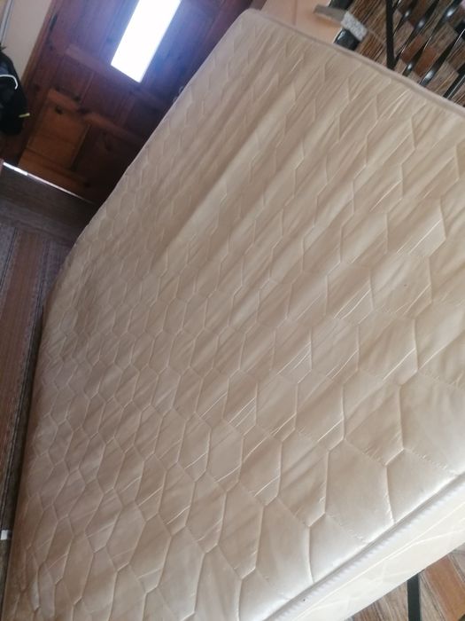 Двулицев запазен матрак