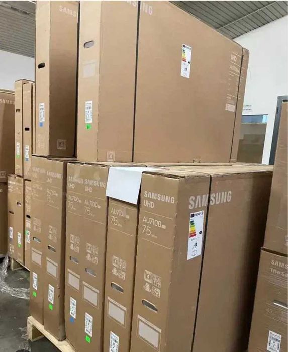 Телевизор Samsung 43' 4K UHD Slim Look Оригинал продукт с гарантией!