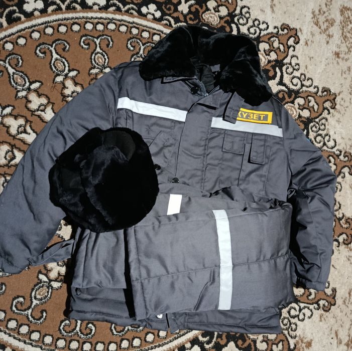 Продам зимний бушлат и берцы летние, зимние