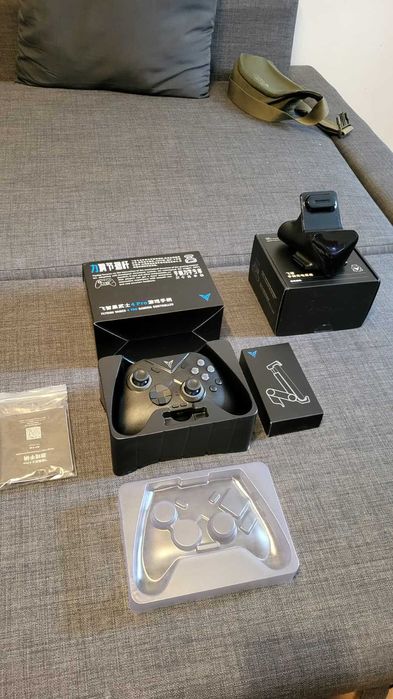 Flydigi Vader 4 Pro controller PC/Mobile/NS + accesorii full