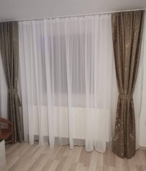 Perdele și draperii , draperie de catifea