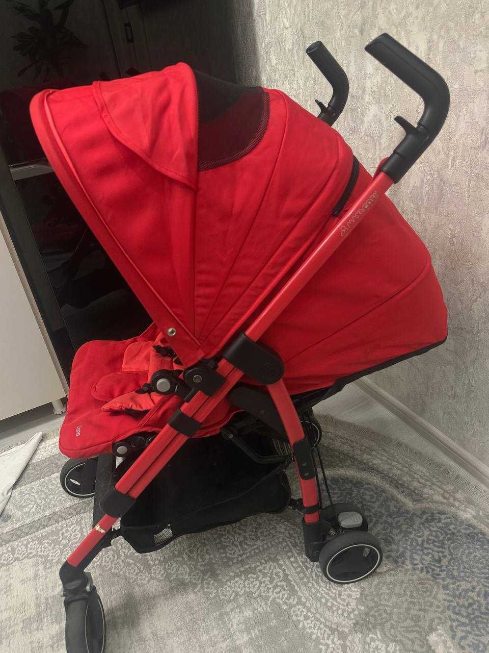 Продается прогулочная коляска Maxi-Cosi DANA Red Raven 6-36 мес