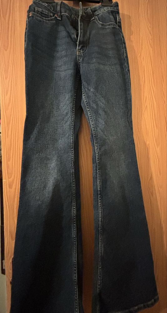 blugi evazati h&m marimea 32