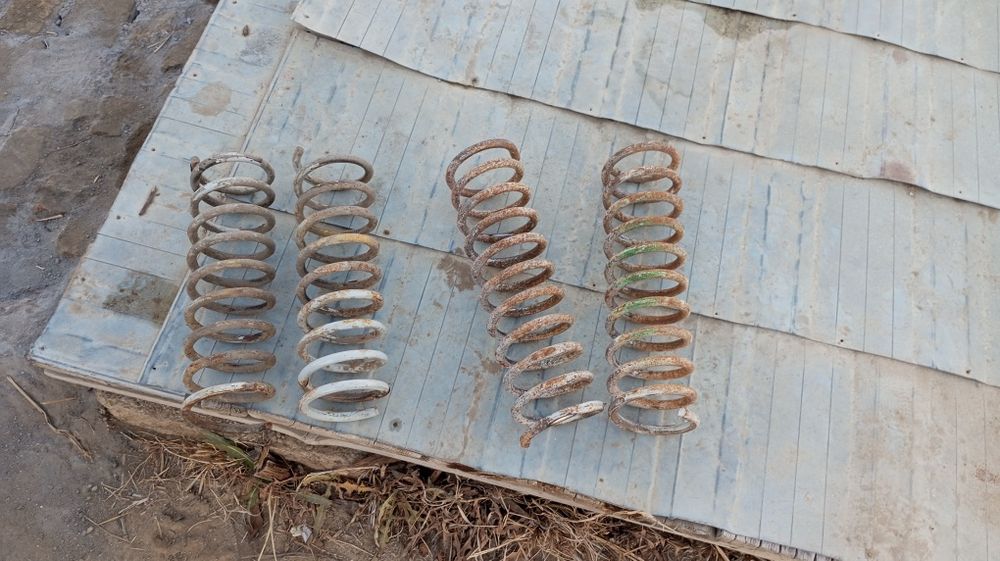 Жаксы куйде алатын адам болса хабарлассын