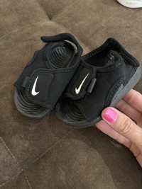 бебешки сандали Nike