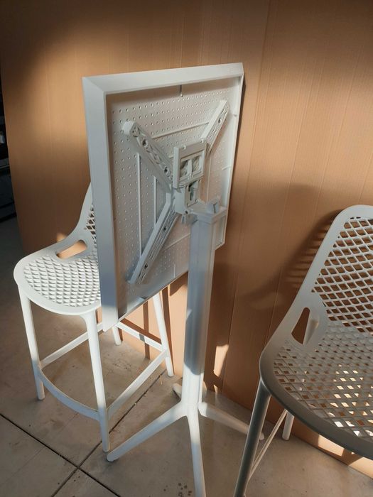 Комплект щъркели и маса