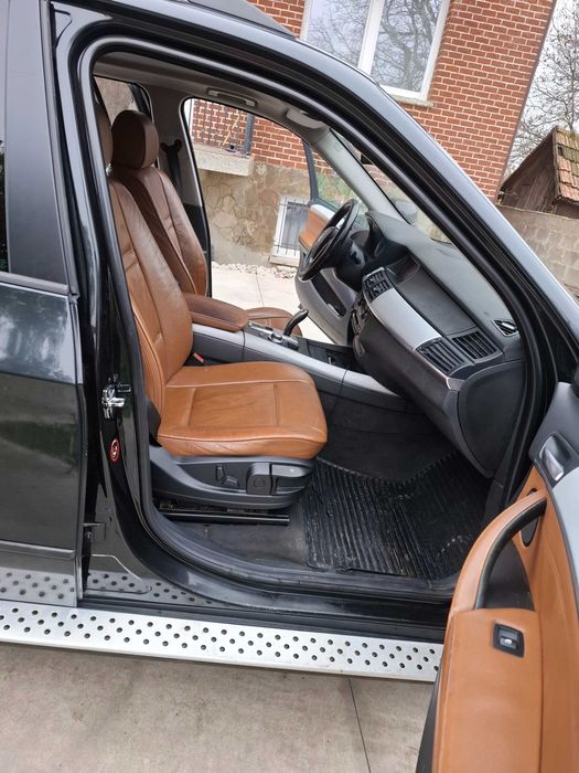 Vand BMW X5 motor defect