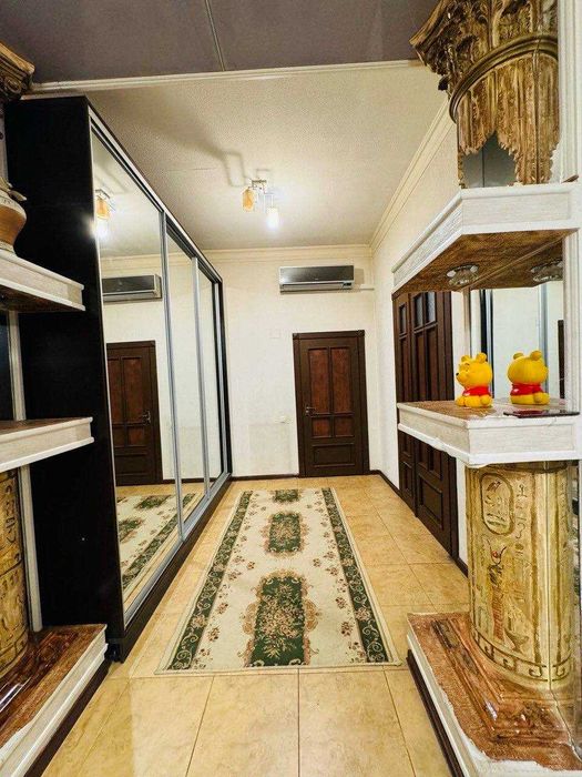 Дом, 5 соток 6 комнат. Бадамзар, посольство Польши