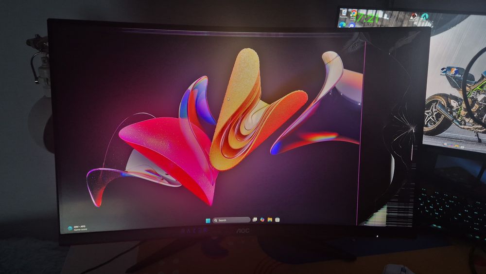 Monitor curbat AOC 27" 244hz