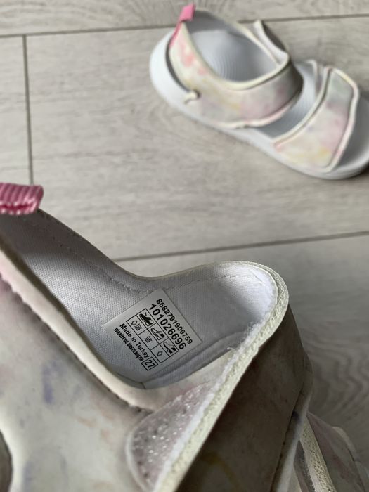 Sandale Fetite Nr 27