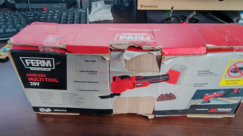 Fierastrau oscilant multirol FERM cu adaptor baterie Makita