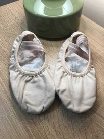 Детски туфли за балет Lydia, бежово - бледо розово, без опън 17,5 см