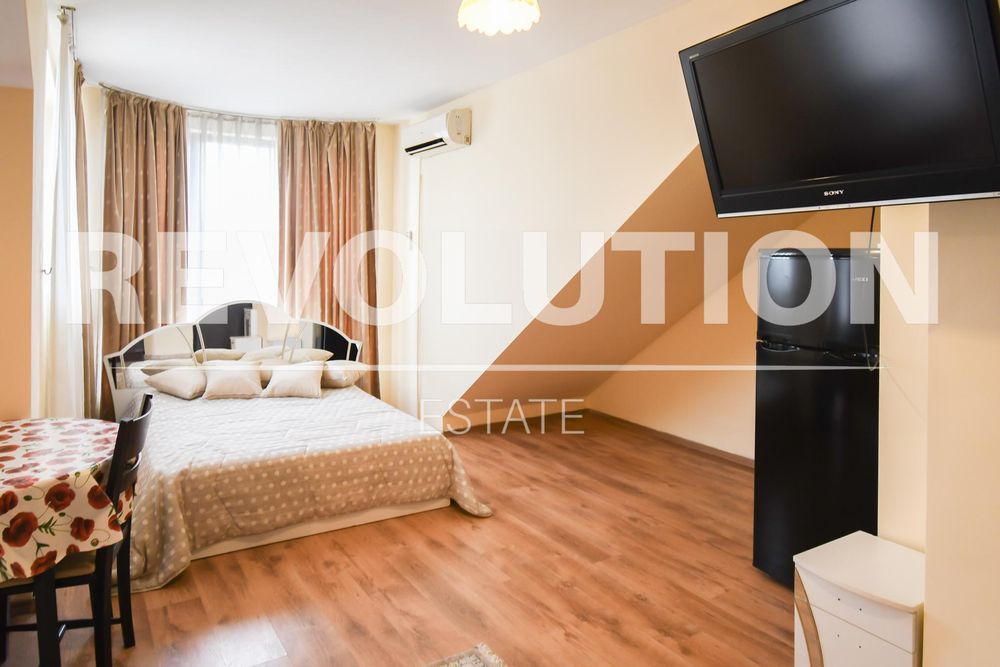 Дава се под наем Едностаен апартамент в София, Зона Б-18 - 52 кв.м за 600 € - Снимка #4