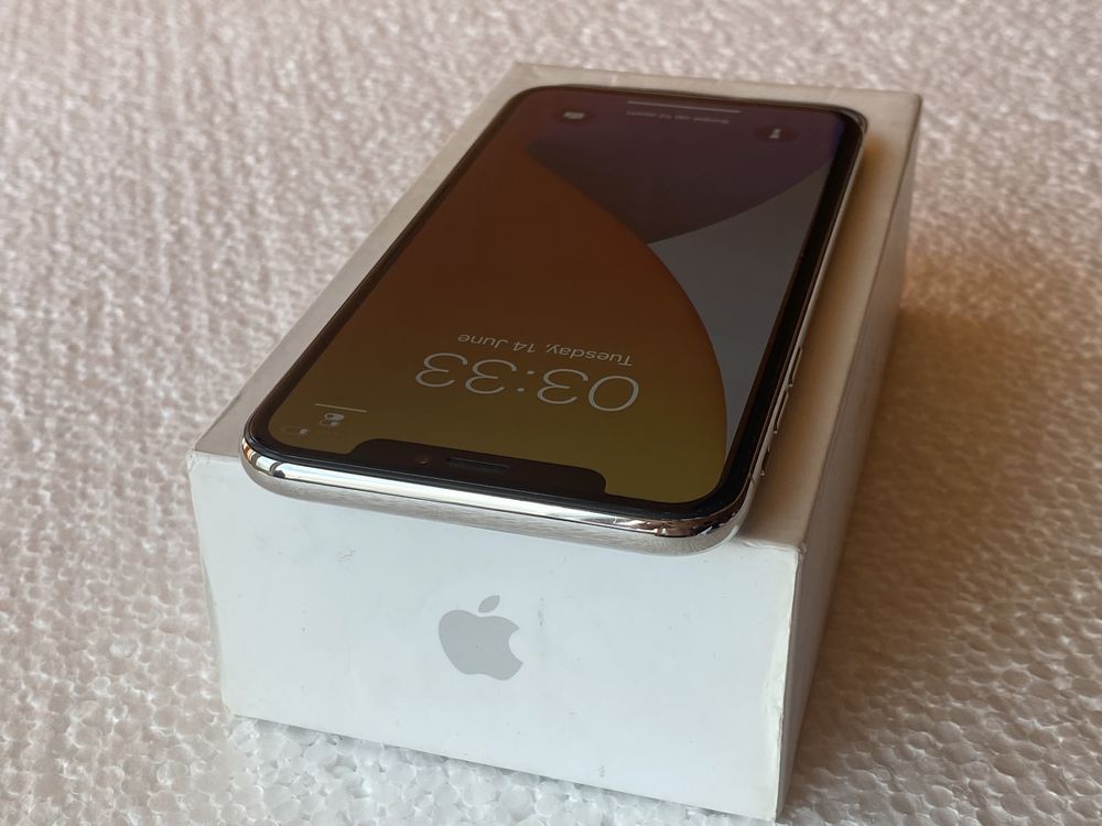 iPhone X 64Gb Alb Silver Neverlocked 91% viata bateriei