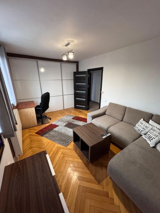 Inchiriere apartament