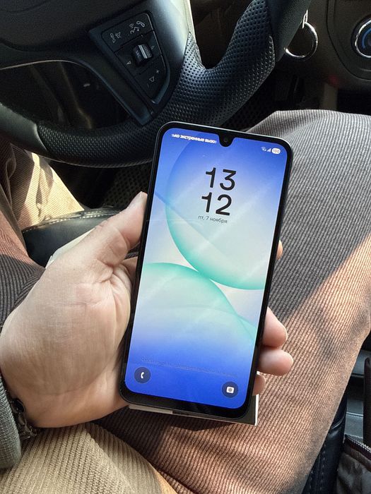 Samsung A 17 6 gb 128