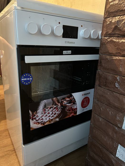 Продам электро плиту