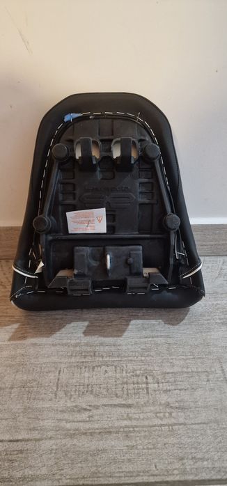 Sa pasager Honda Africa Twin