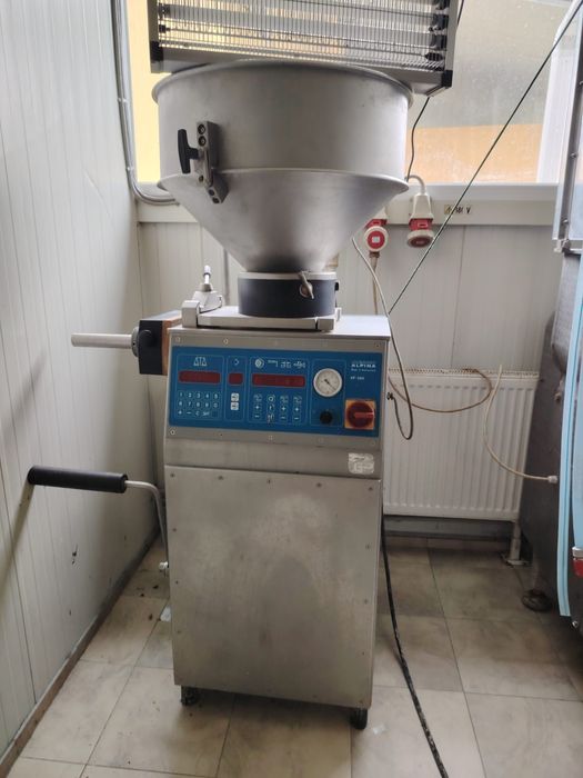 Spriț cu vacum marca Alpina stare perfecta de funcționare