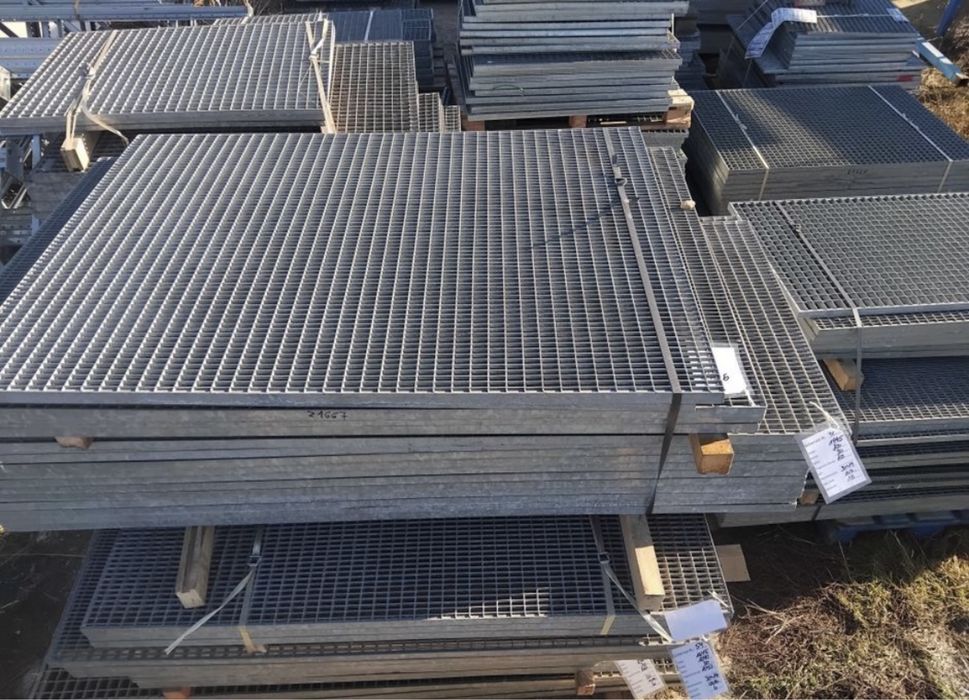 Gratare zincate galvanizate