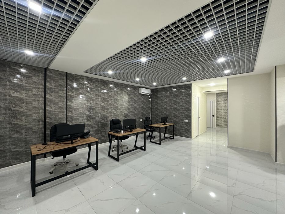 Аренда евро офис с мебелью на ул.Нурафшон ор: Dilshod shashlik