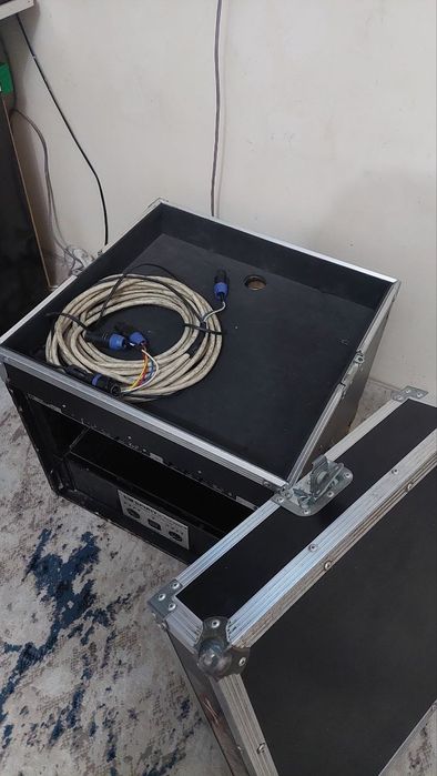 Spirit 2500 + 2 kolonka 18 dyum Piauvdi