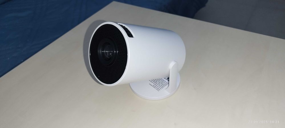 Видео LED Прожектор
