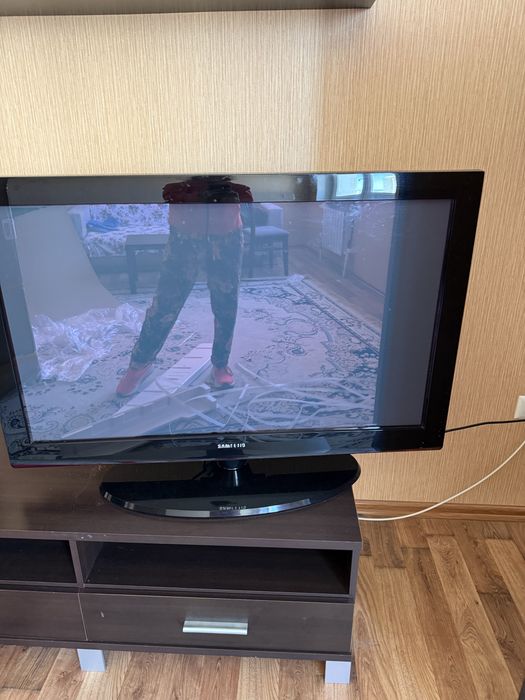 Телевизор Samsung
