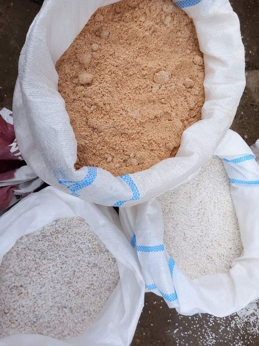 Vând  placi decorative