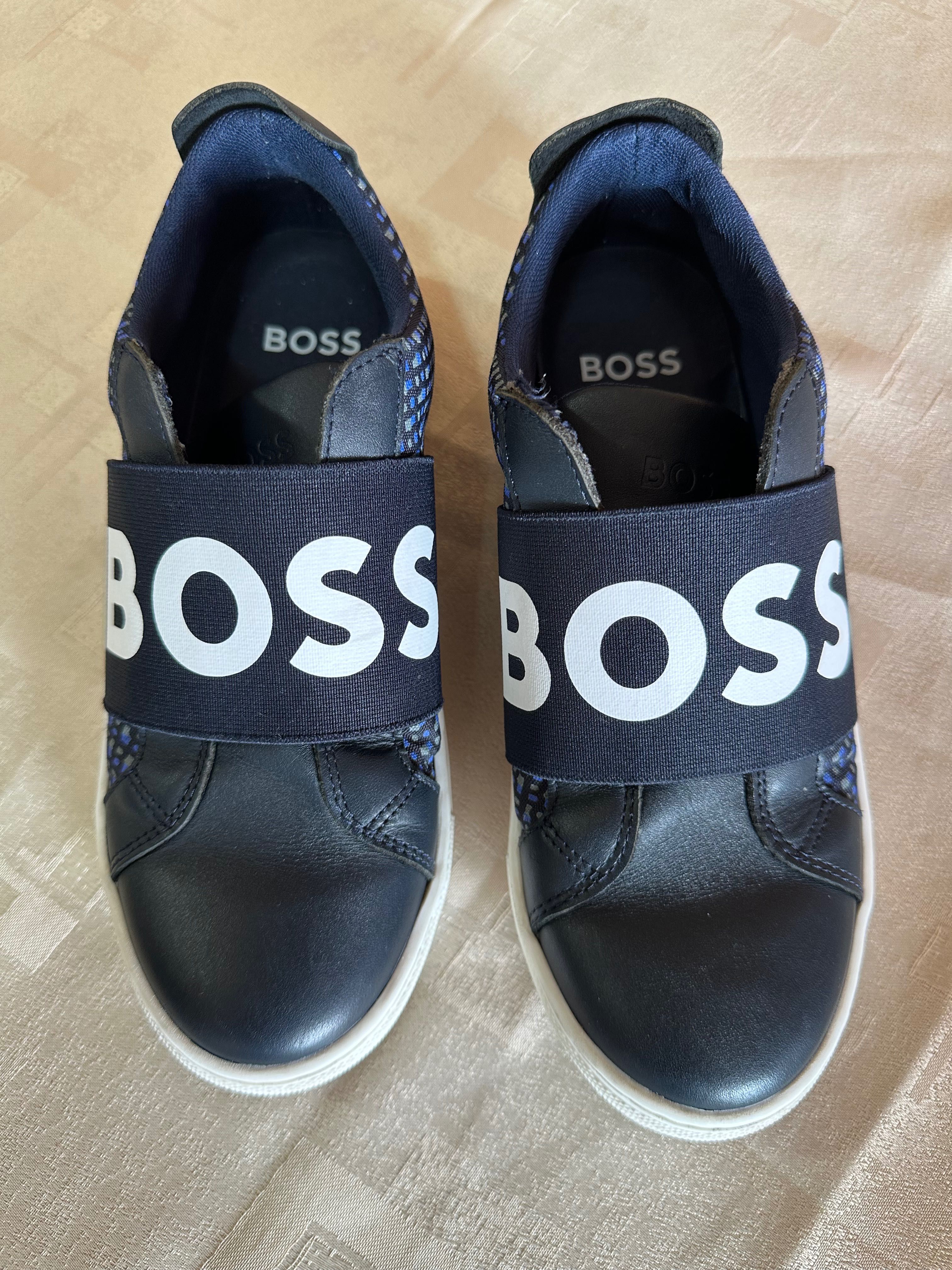 Обувки за момче BOSS