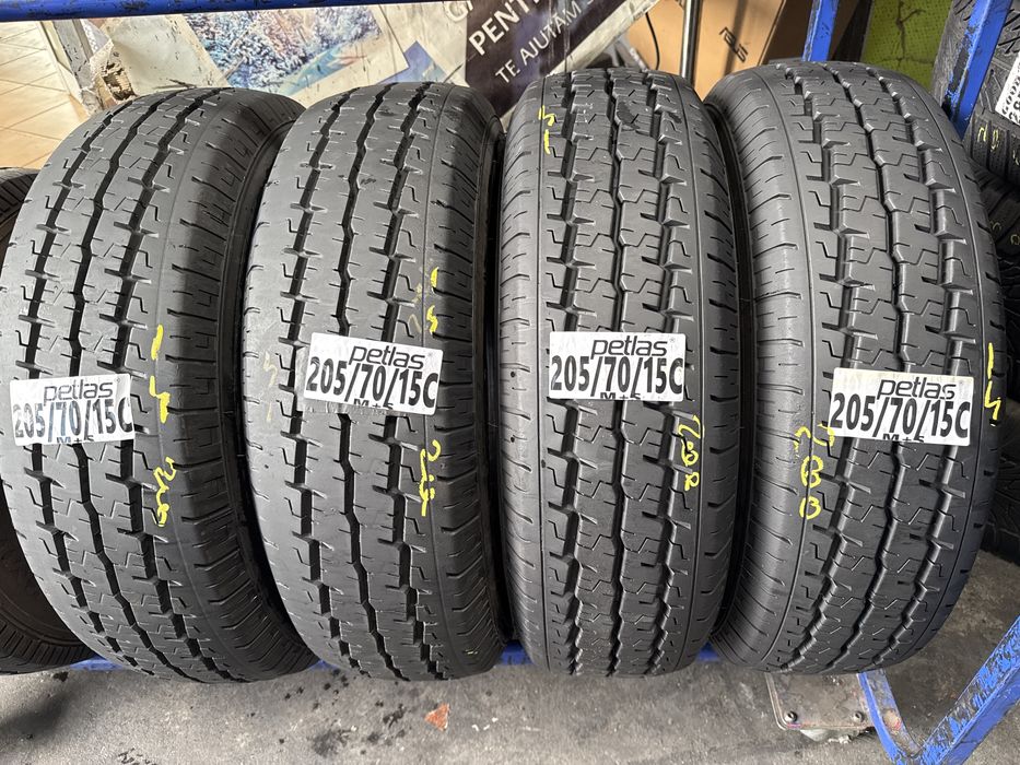 205/70/15C Petlas