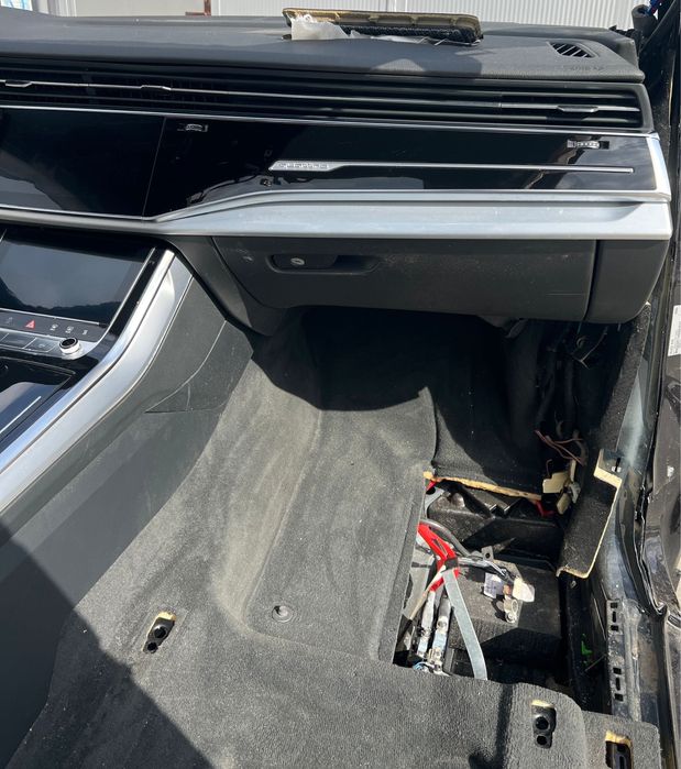 Kit Conversie Anglia-Europa Mutare Volan Audi Q8