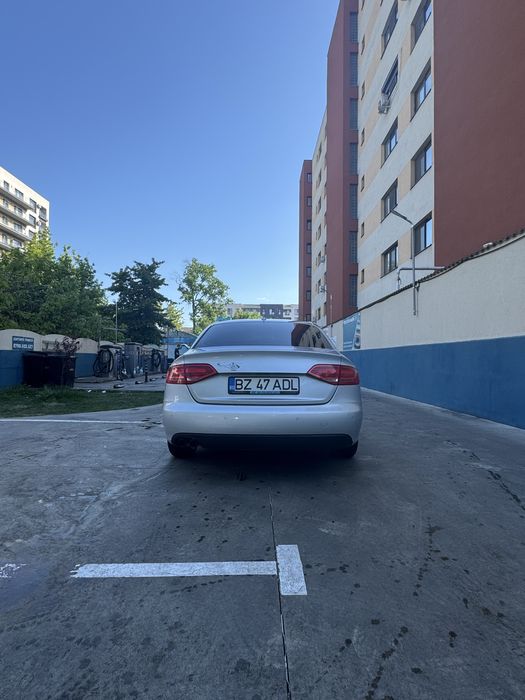 Vand Audi A4 B8 2011