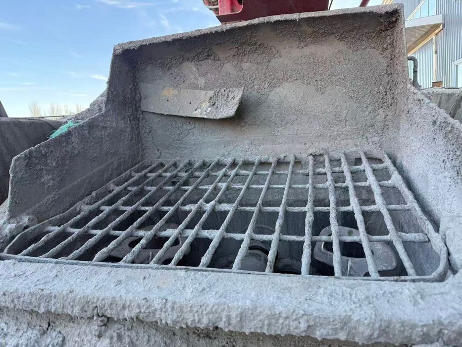 2023 yildagi 37 metrli avtobetononasos