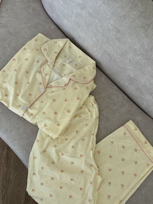 Комплекты для дома и сна