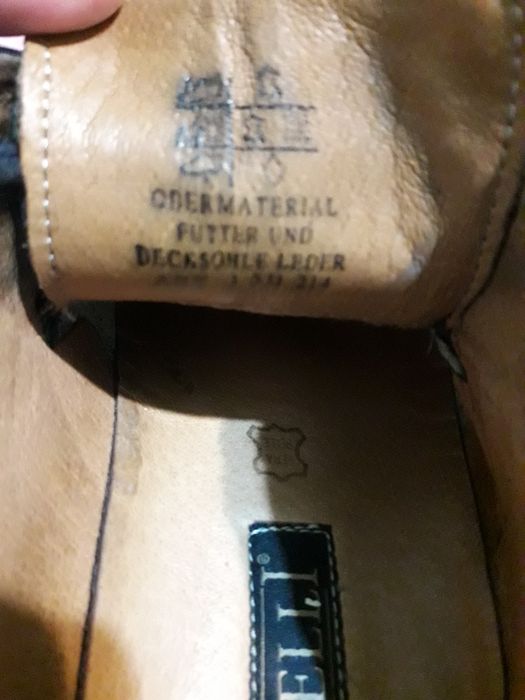 Vand pantofi din piele marca Borell